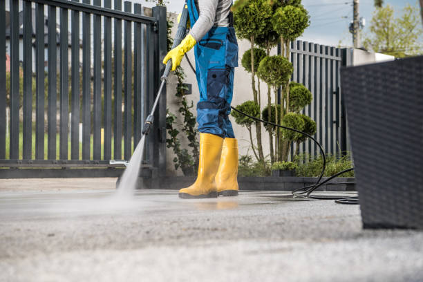 Why Choose Our Certified Pressure Washing Experts for Your Project Needs in Calera, AL?